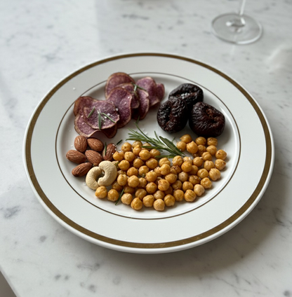 Melamine reusable unbreakable white and gold disposable snack plate